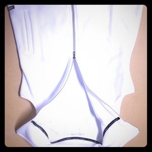 Women's Medium Calvin KleinWhiteFullZipFleece Vest